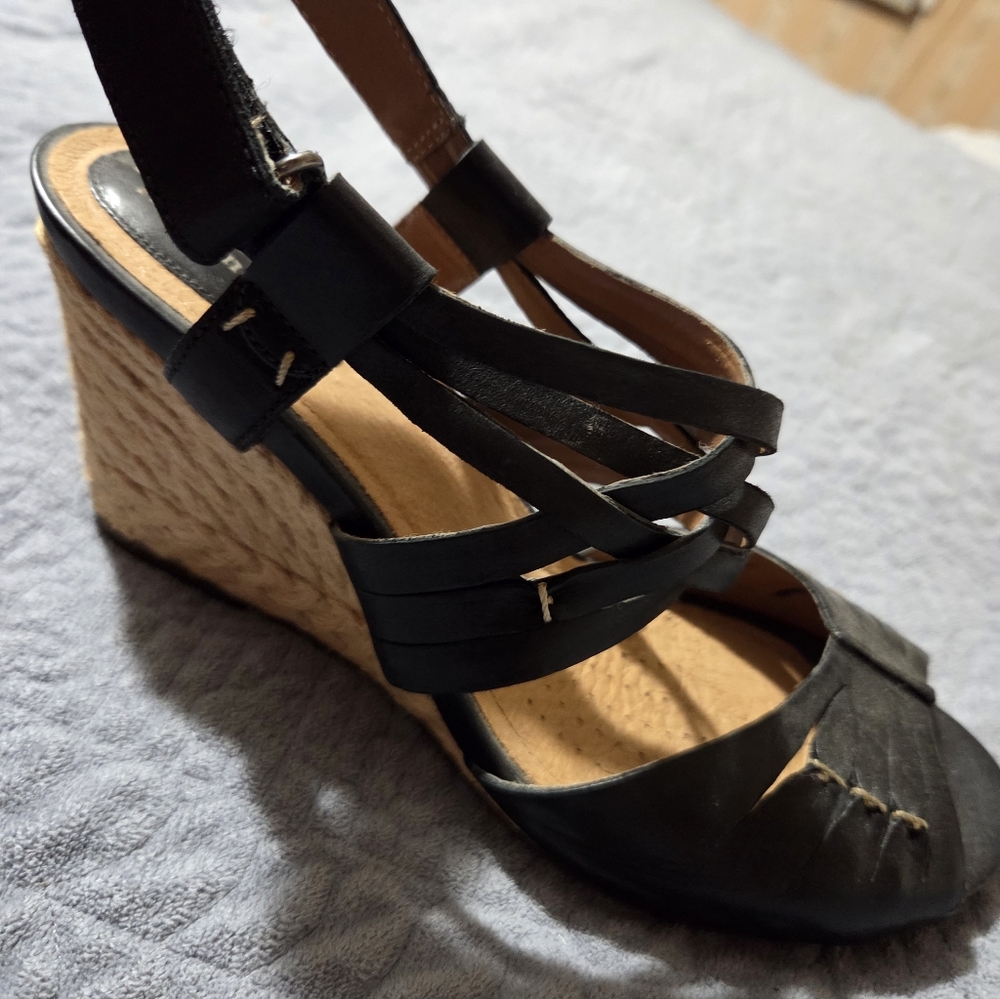 Black Wedge Clarks Artisan Sandals Womens,Size 10,New,Super Cute!